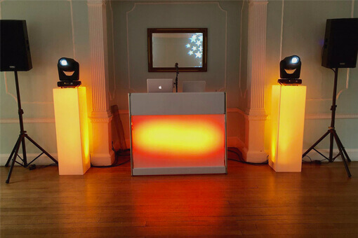 Contemporary Set Up Contemporary Set Up